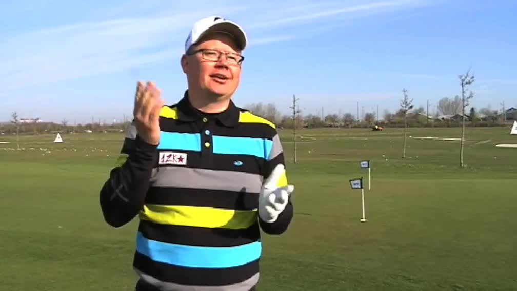 Klik for at se videoen "Golf"