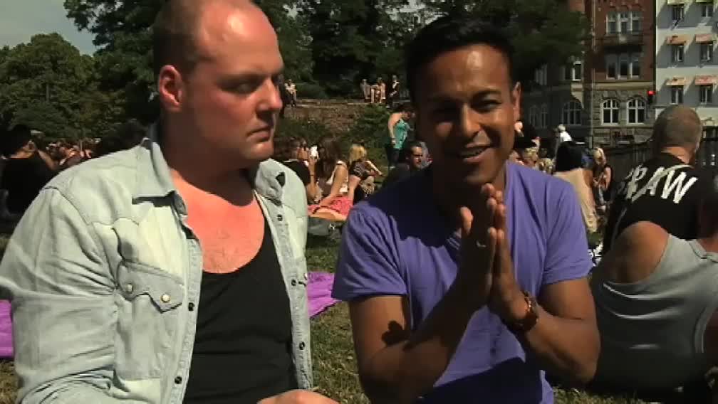 Klik for at se videoen "Homovielse"