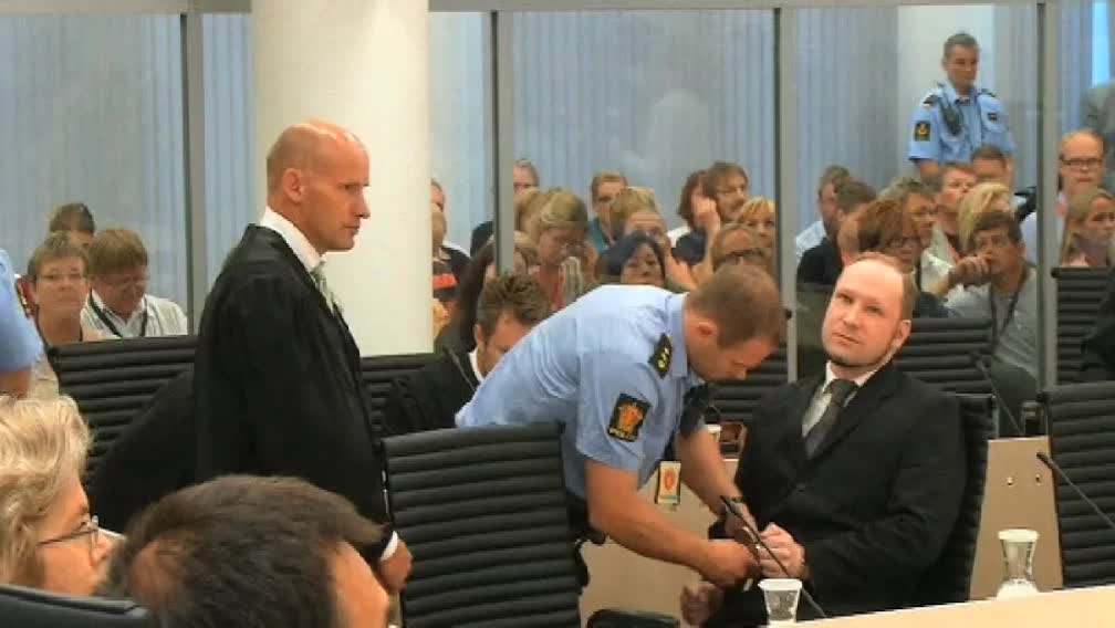 Klik for at se videoen "Breivik dom"
