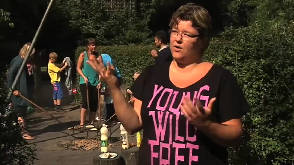 Klik for at se videoen "Forældrevejledning i Valbyparken (Ekstra materiale)"