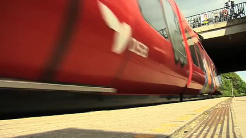 Klik for at se videoen "Hvis du benytter offentlig transport"