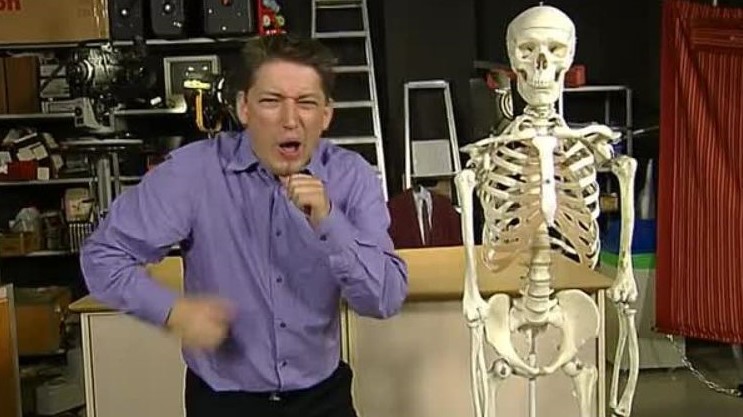 Klik for at se videoen "Menneskeskelettet"