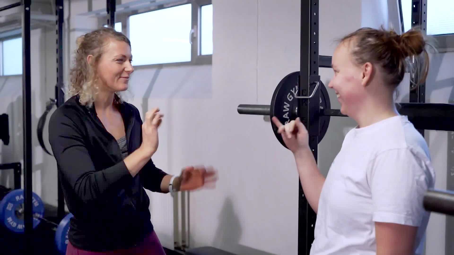 Klik for at se videoen "Personlig træning på tegnsprog"