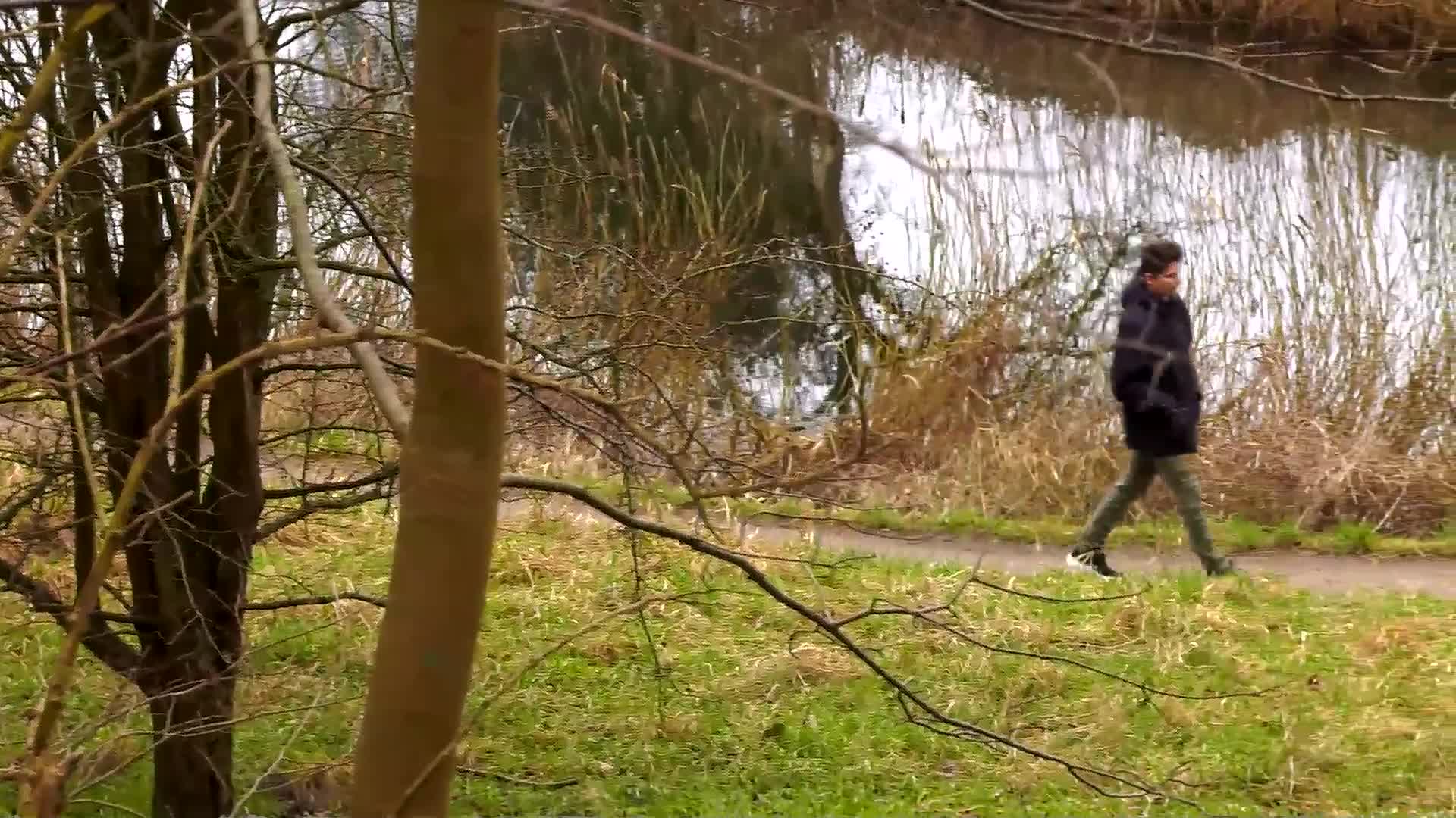 Klik for at se videoen "Da ensomheden ramte Victor: "Jeg gad ikke grine eller smile""