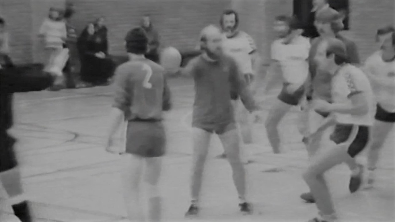 Klik for at se videoen "Døvenyt november 1976"